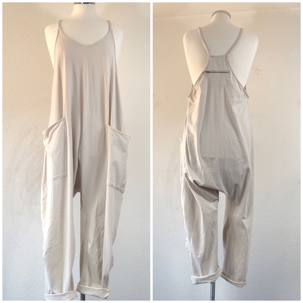 FP Movement Free People Hot Shot Onesie Jumpsuit HTF Stone Off White Color Small